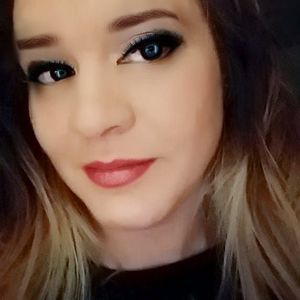 Meet your Posher, Sarah lee